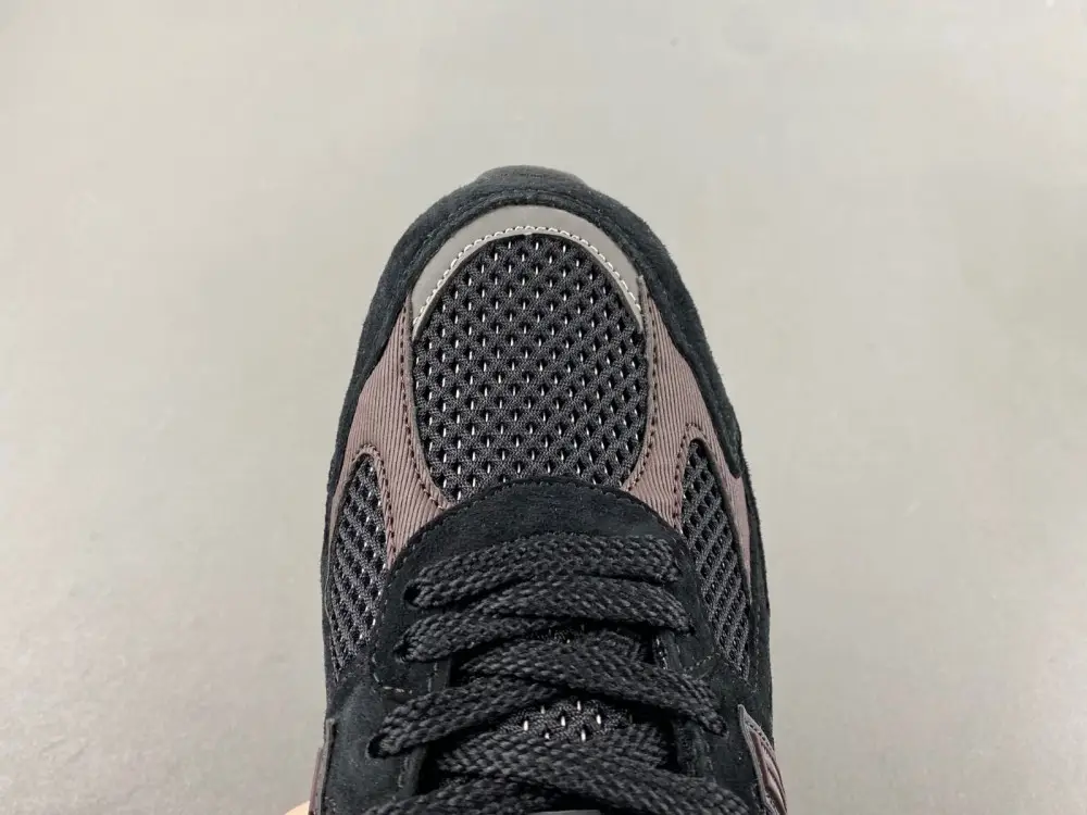 new balance NB  M2010RN 
