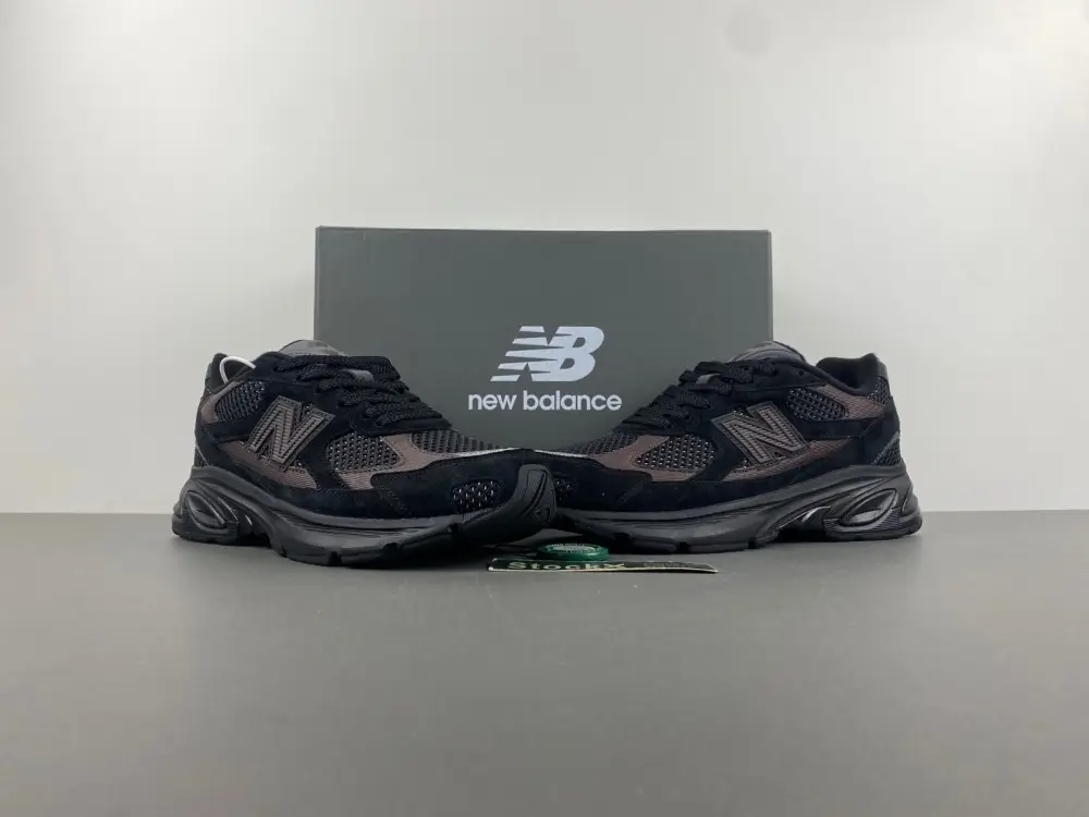 new balance NB  M2010RN 