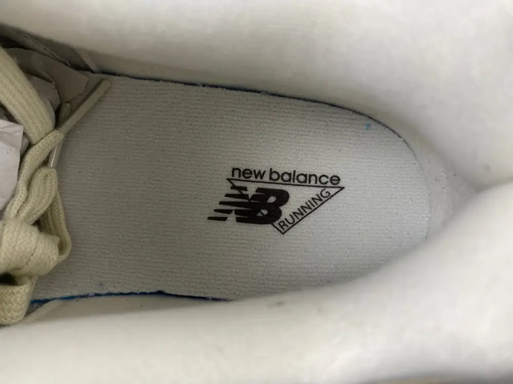 New Balance 9060 ' 