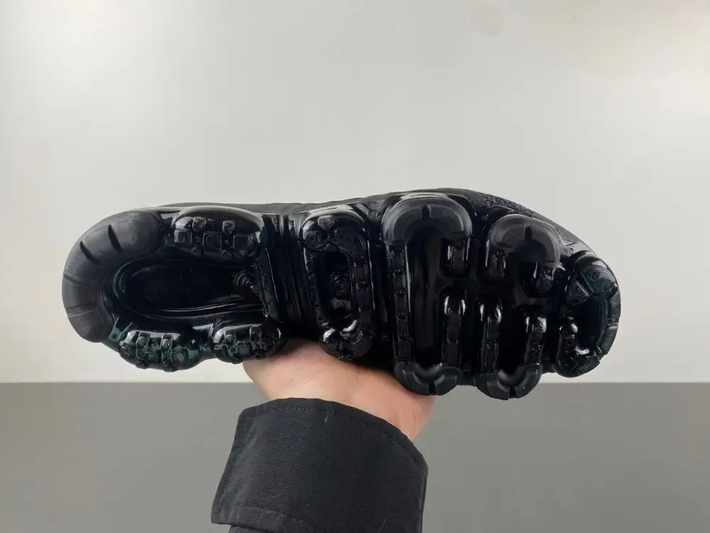 Air VaporMax 'Triple Black' 