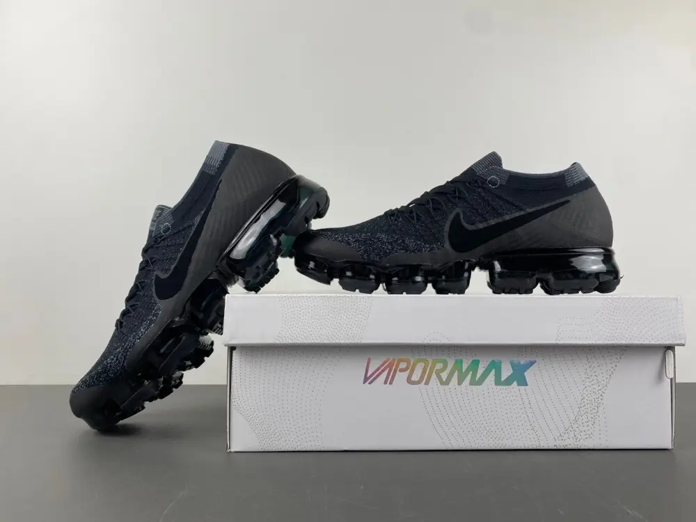 Air VaporMax 'Triple Black' 