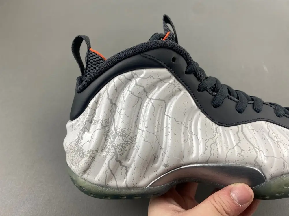 Air Foamposite One  （TEKKEN） 