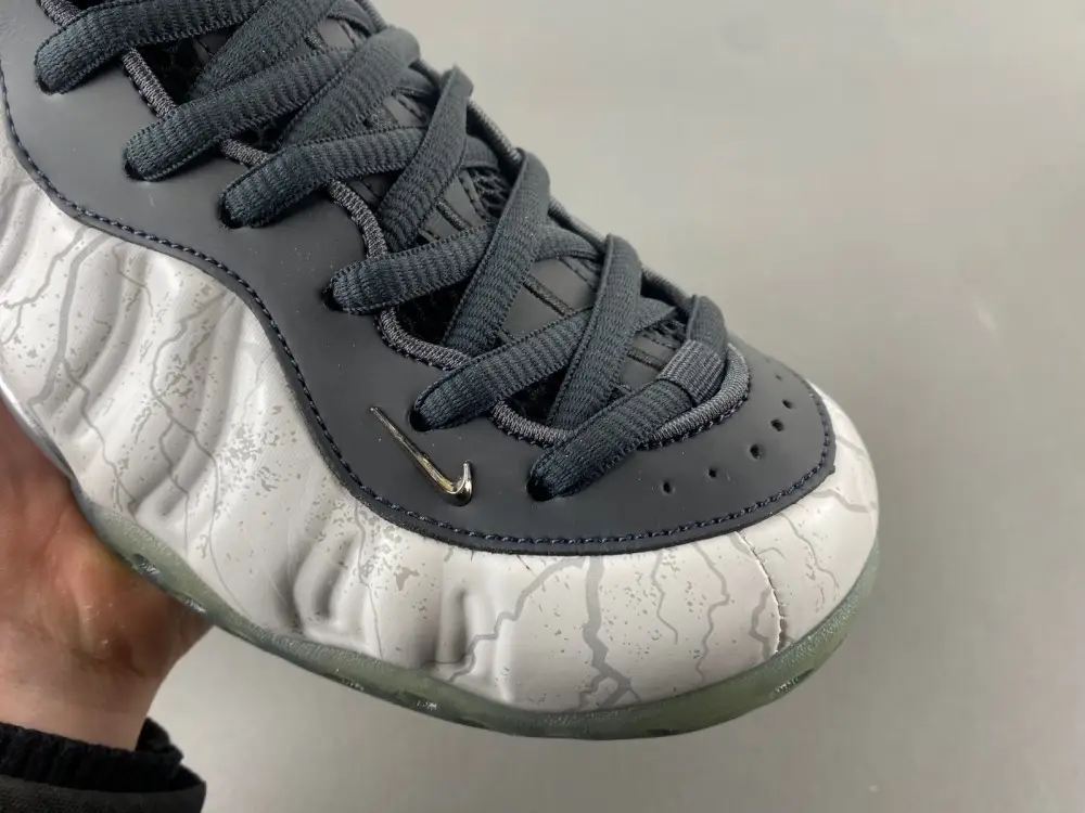 Air Foamposite One  （TEKKEN） 