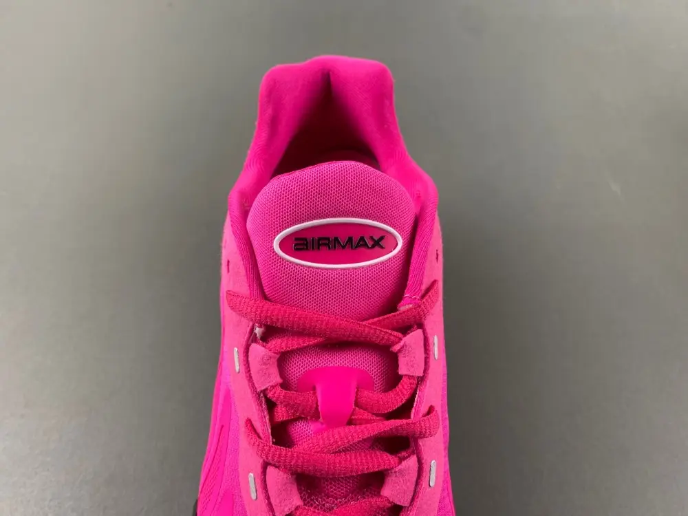 Nike Air Max DN 8 