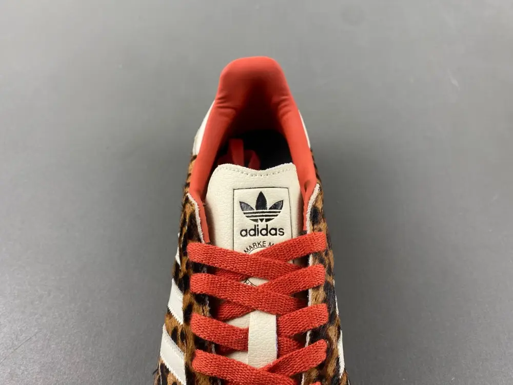 Samba OG 'Preloved Red' 