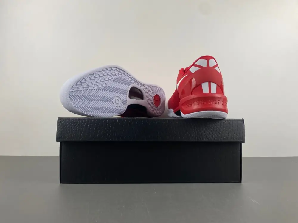 Protro 'University Red' 