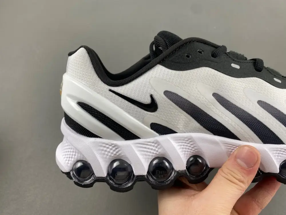 Nike Air Max DN 8 