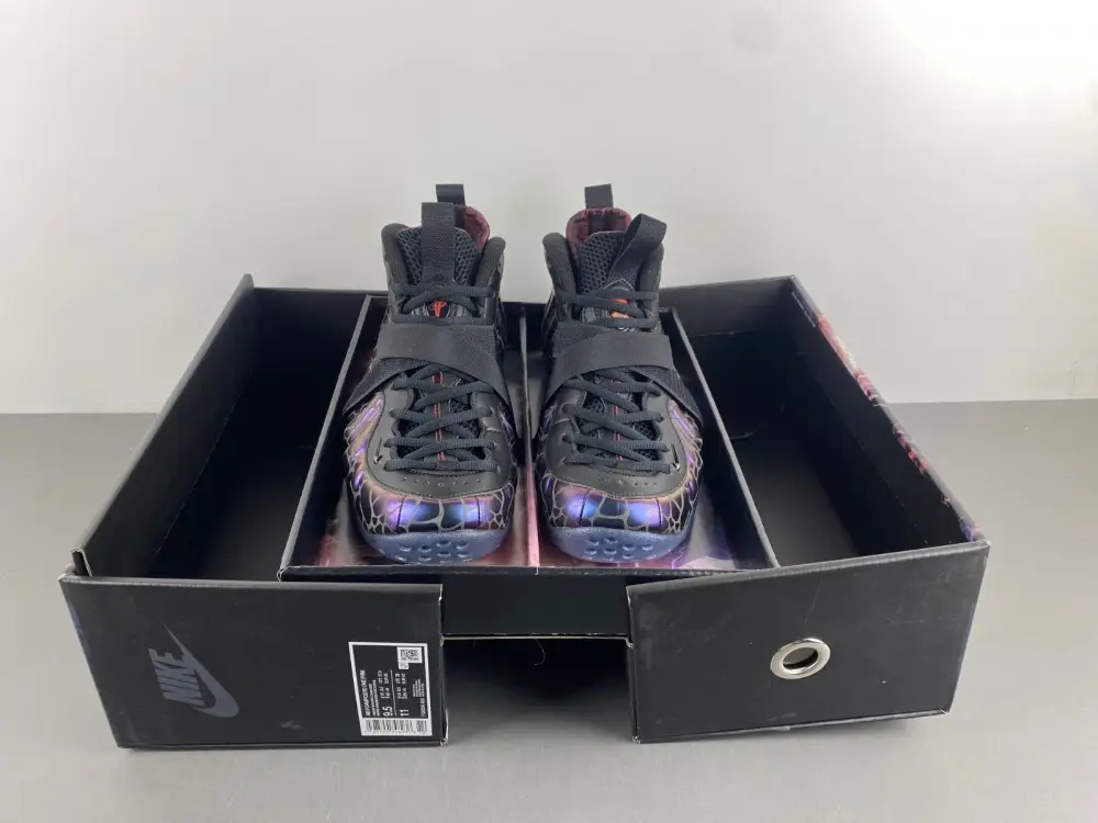 TEKKEN 8 x Nike Air Foamposite One 
