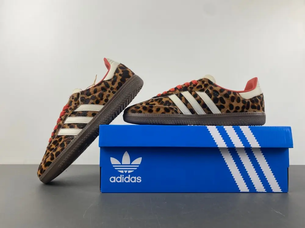 Samba OG 'Preloved Red' 