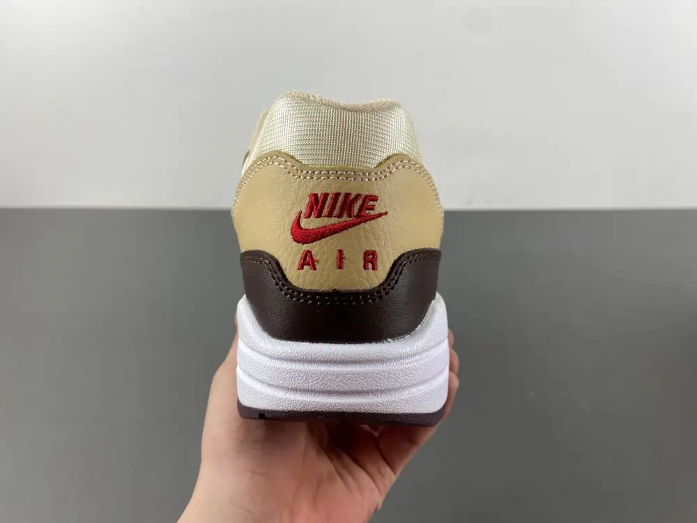 Wmns Air Max 1 