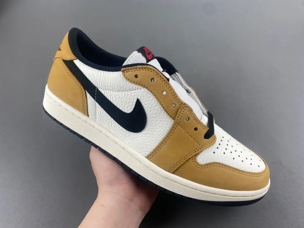 Air Jordan 1 Low 