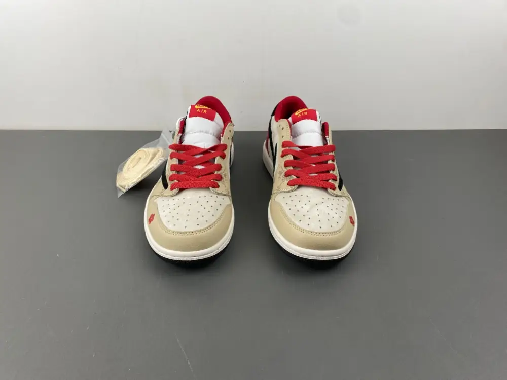 Travis Scott x Fragment Design x Air Jordan 1 Low OG SP AJ1 
