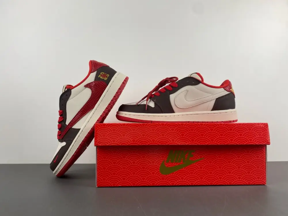 Fragment x Travis Scott x   Air Jordan 1 Low 