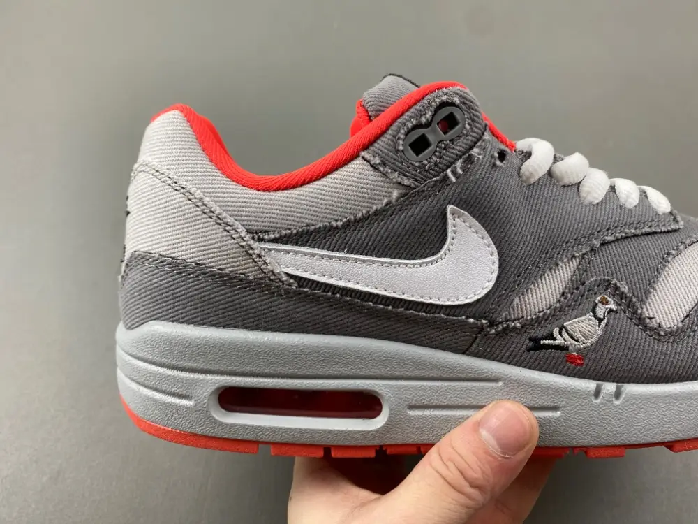 Nike Air Max 1 Premium 