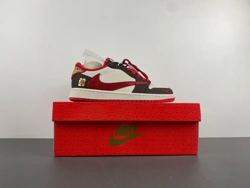 Fragment x Travis Scott x   Air Jordan 1 Low 