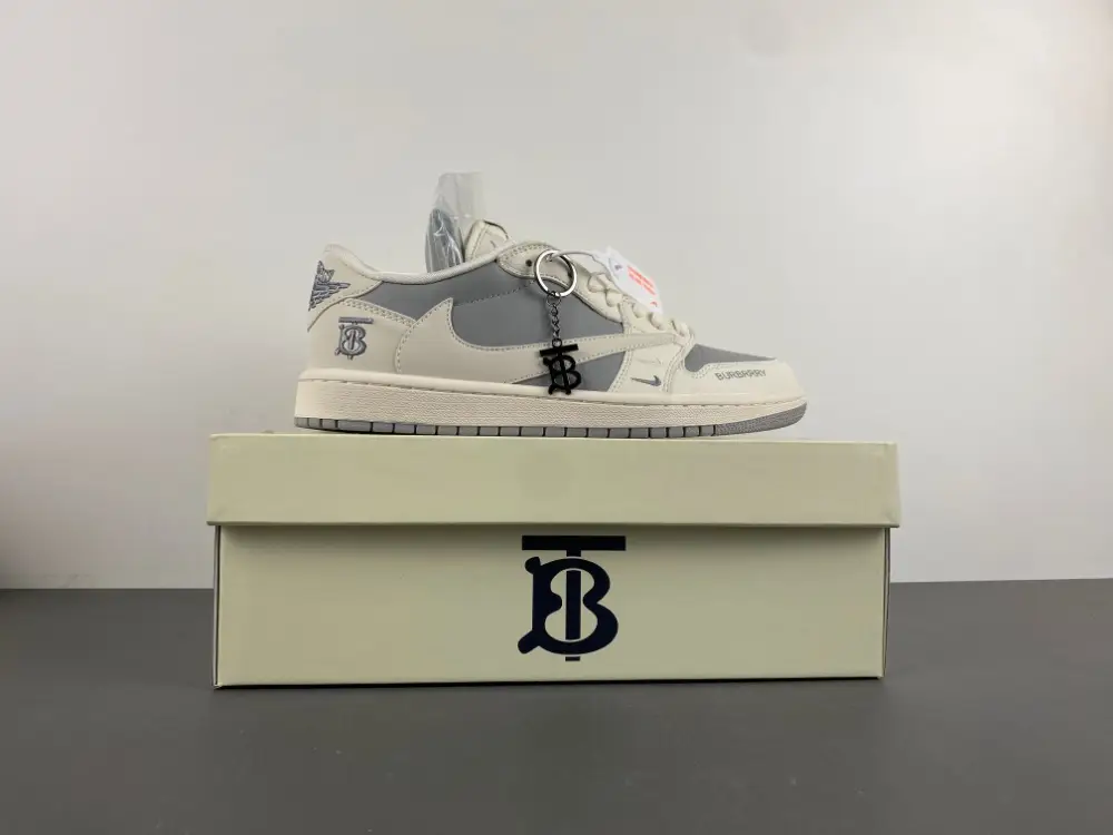 BURBRRY x Travis Scott x Nike Air Jordan 1 Low Nike 
