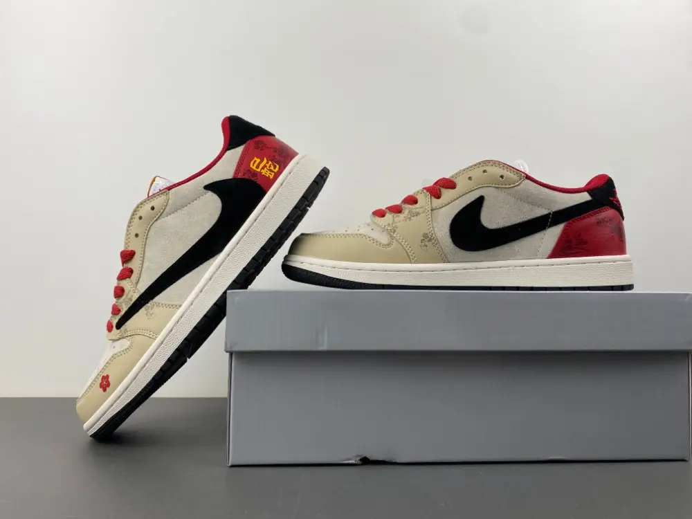 Travis Scott x Fragment Design x Air Jordan 1 Low OG SP AJ1 
