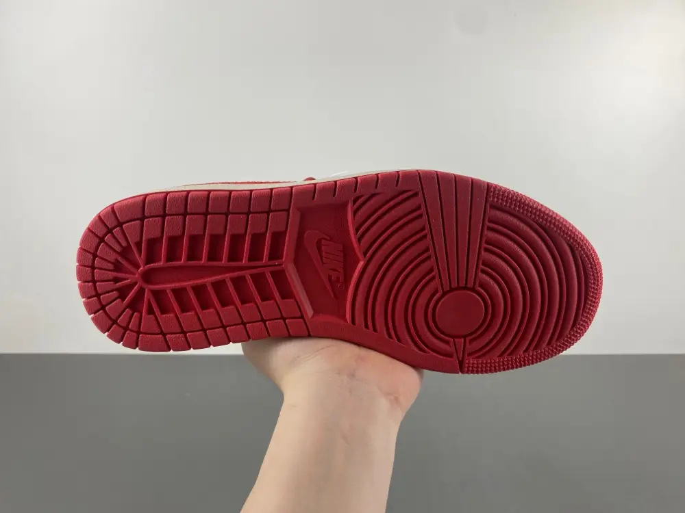 Fragment x Travis Scott x   Air Jordan 1 Low 