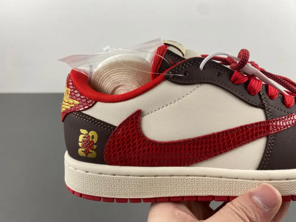 Fragment x Travis Scott x   Air Jordan 1 Low 