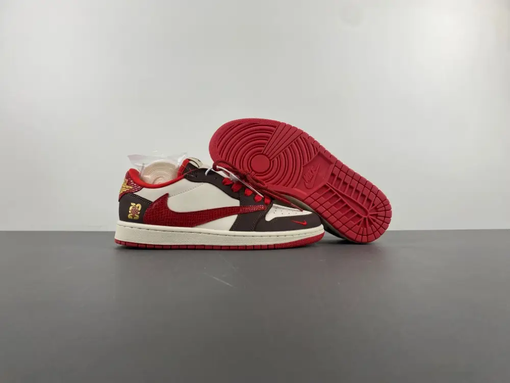 Fragment x Travis Scott x   Air Jordan 1 Low 