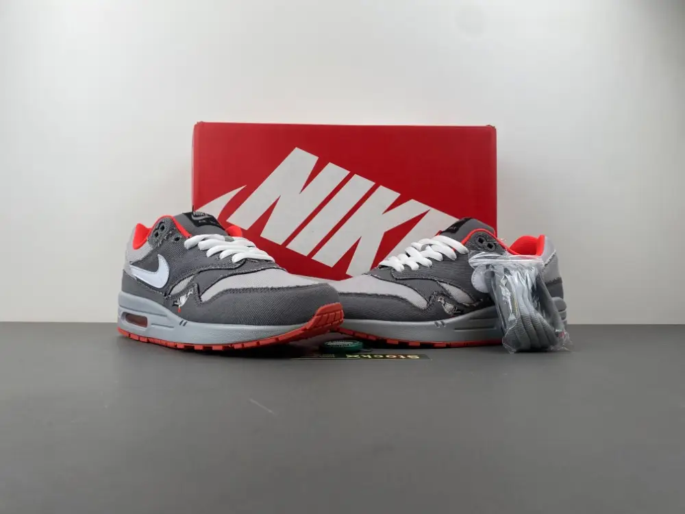Nike Air Max 1 Premium 