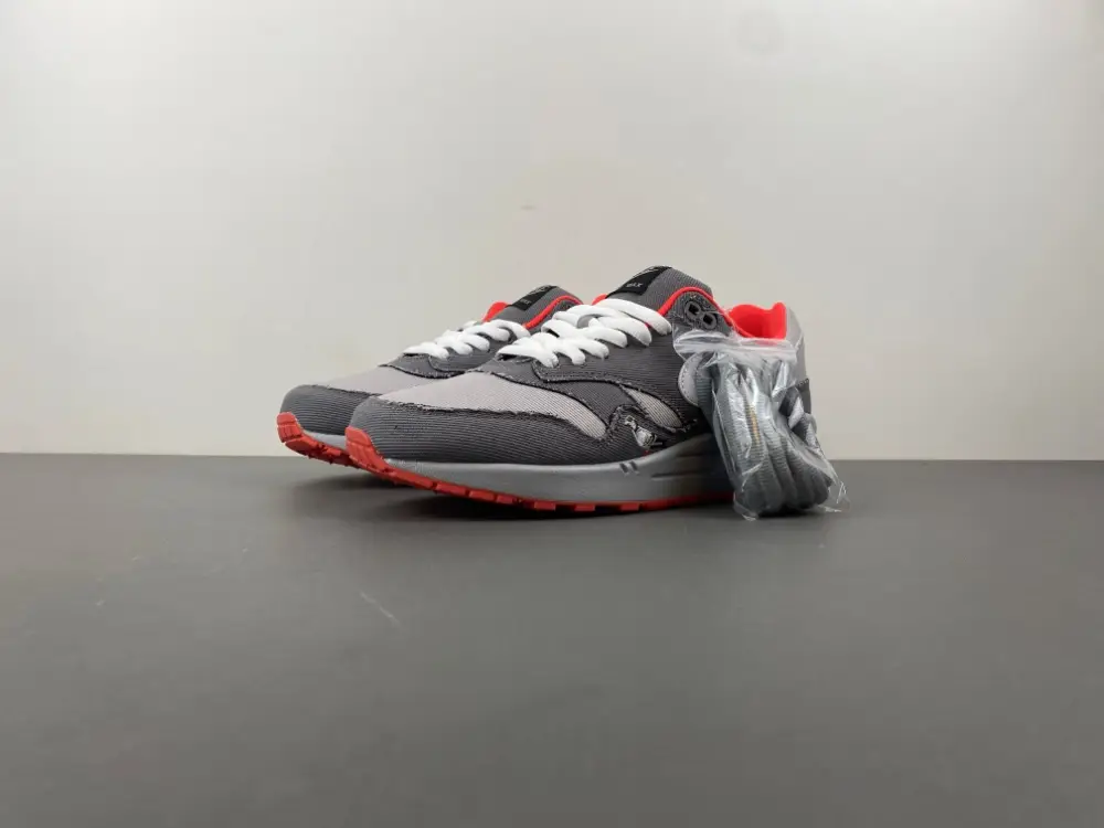 Nike Air Max 1 Premium 