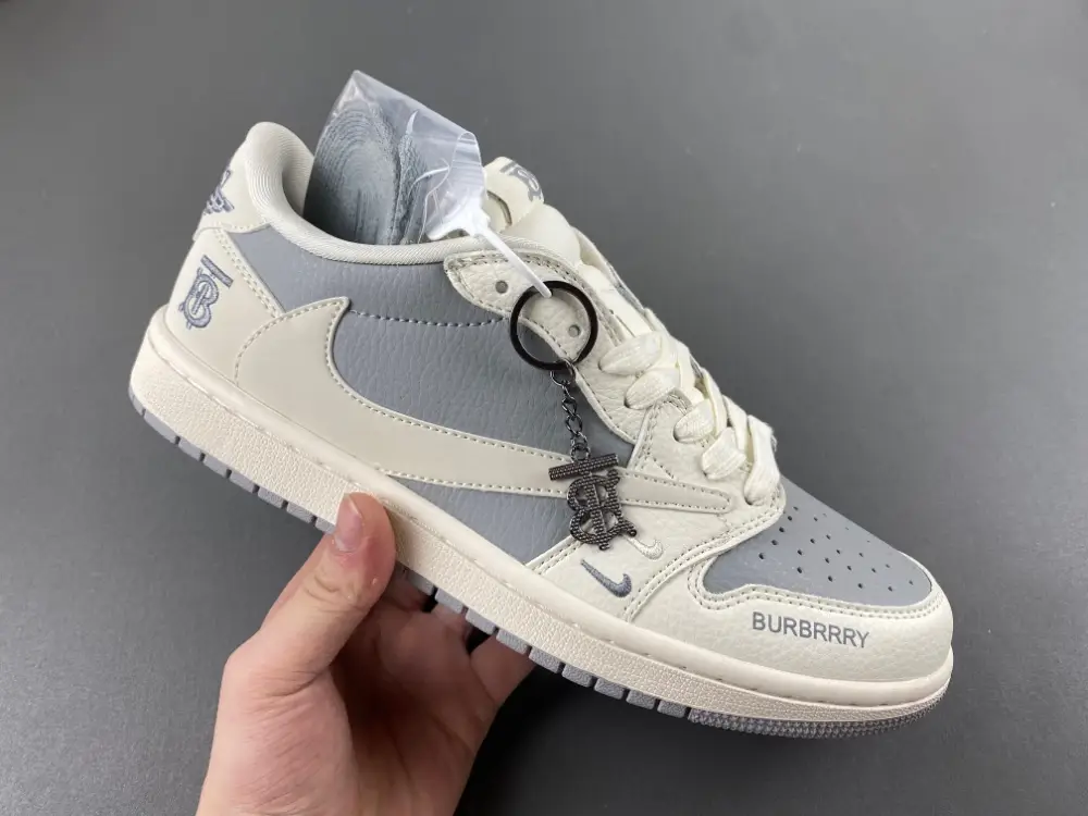 BURBRRY x Travis Scott x Nike Air Jordan 1 Low Nike 