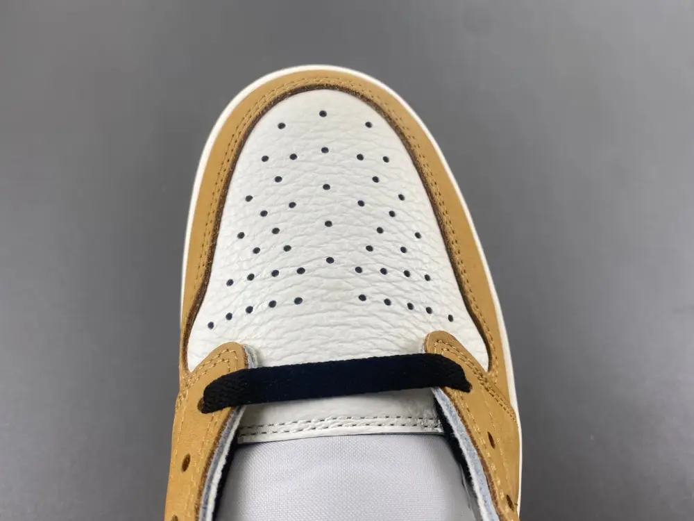 Air Jordan 1 Low 