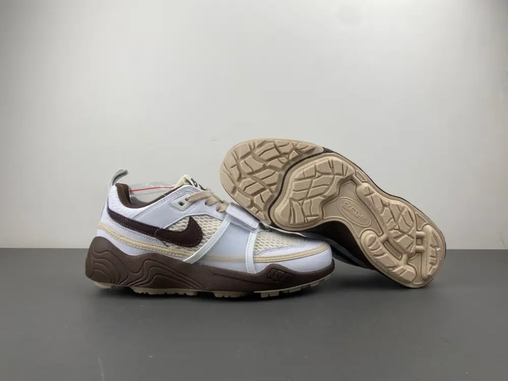 Travis Scott x Nike Zoom Field Jaxx 'Light Chocolate' 
