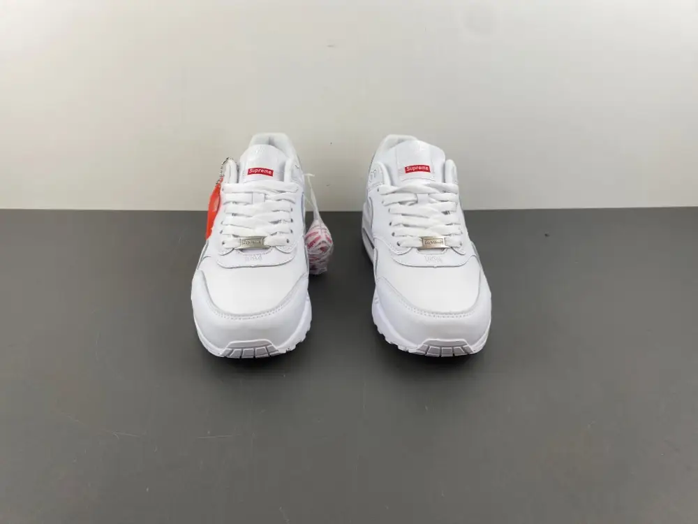 Supreme x Nike Air Max 1 '87 