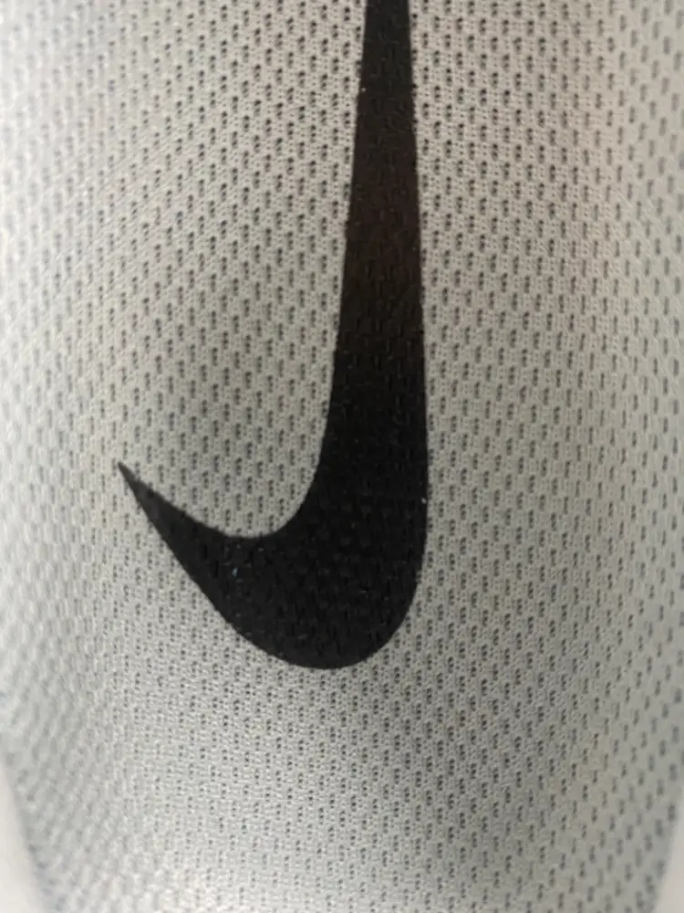 Nike Air Max 2013 Goes Full Metalli 