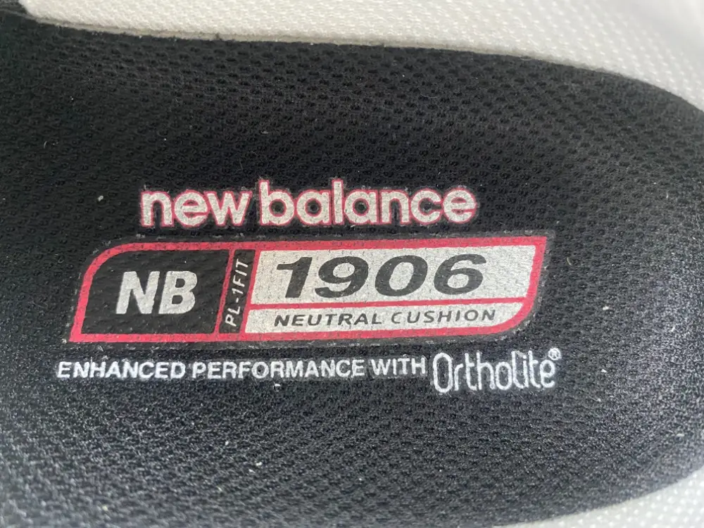 New Balance 1906 