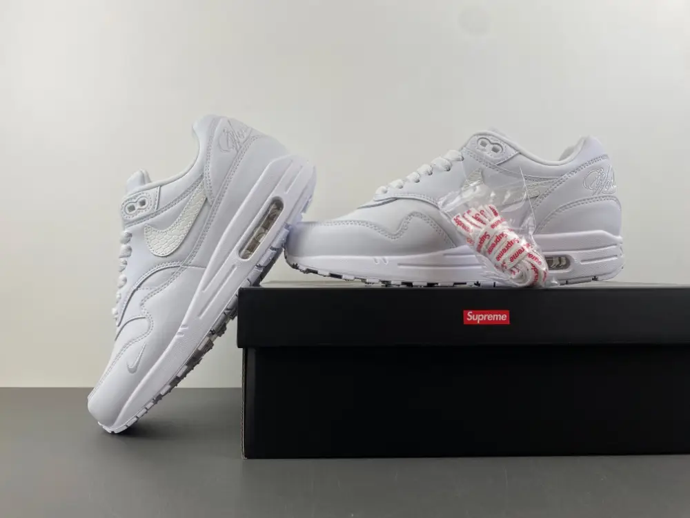 Supreme x Nike Air Max 1 '87 