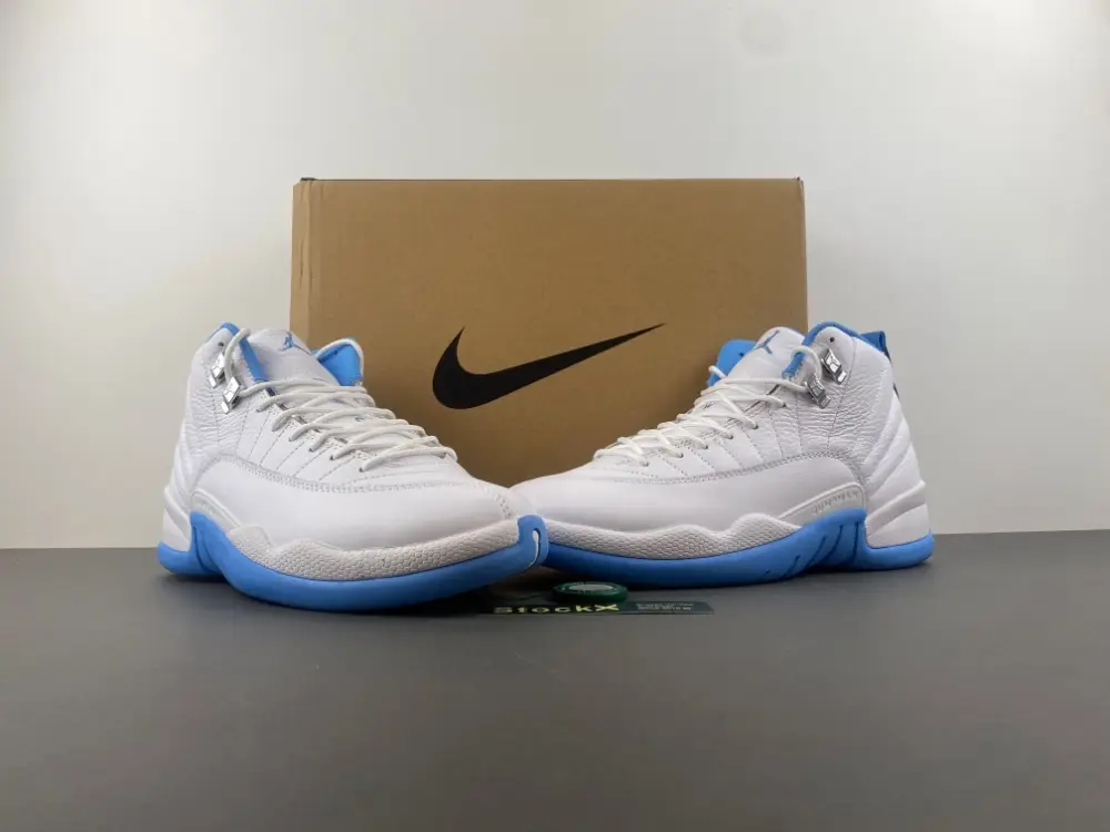 Air Jordan 12 