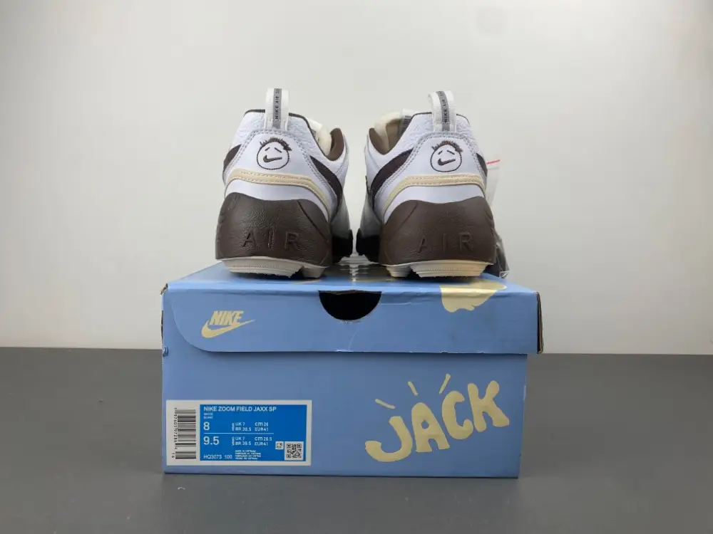 Travis Scott x Nike Zoom Field Jaxx 'Light Chocolate' 