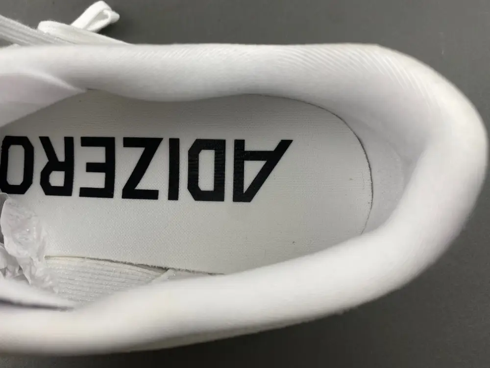 adidas   Evo SL 