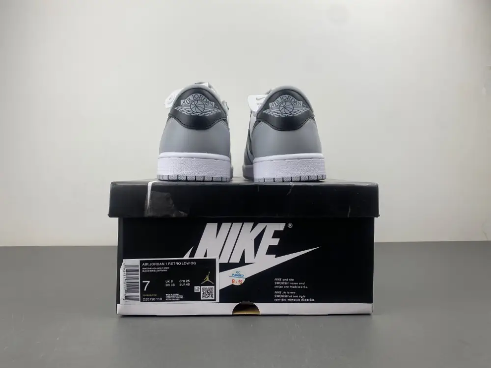 Air Jordan 1 Low OG 