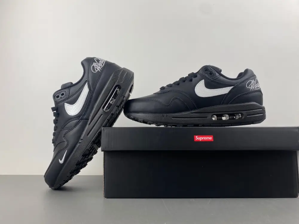Supreme x Air Max 1 '87 SP ' 