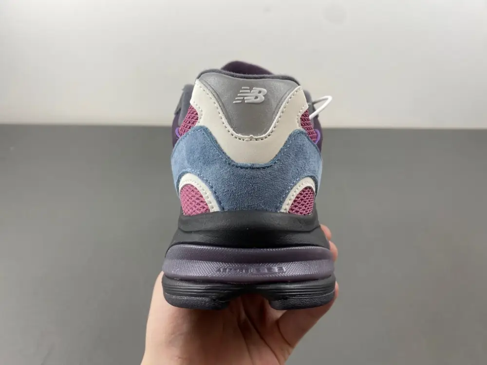 new balance NB  M2010ND 
