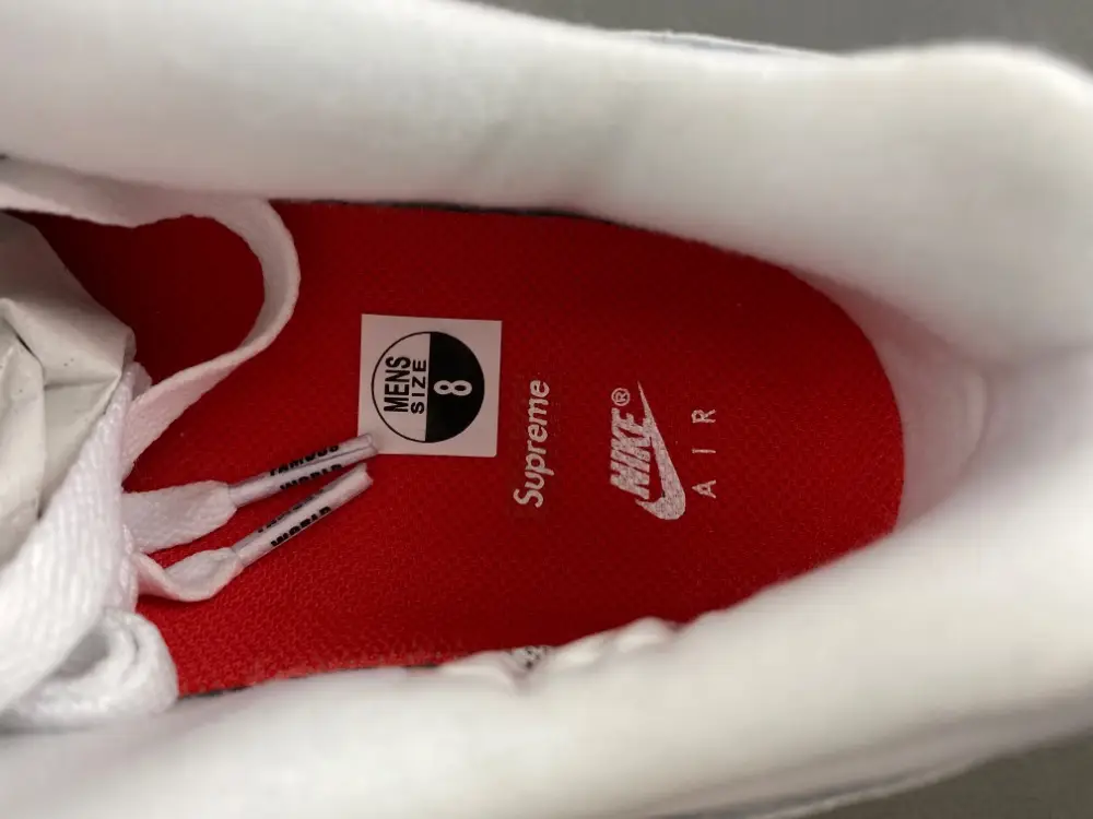 Supreme x Nike Air Max 1 '87 