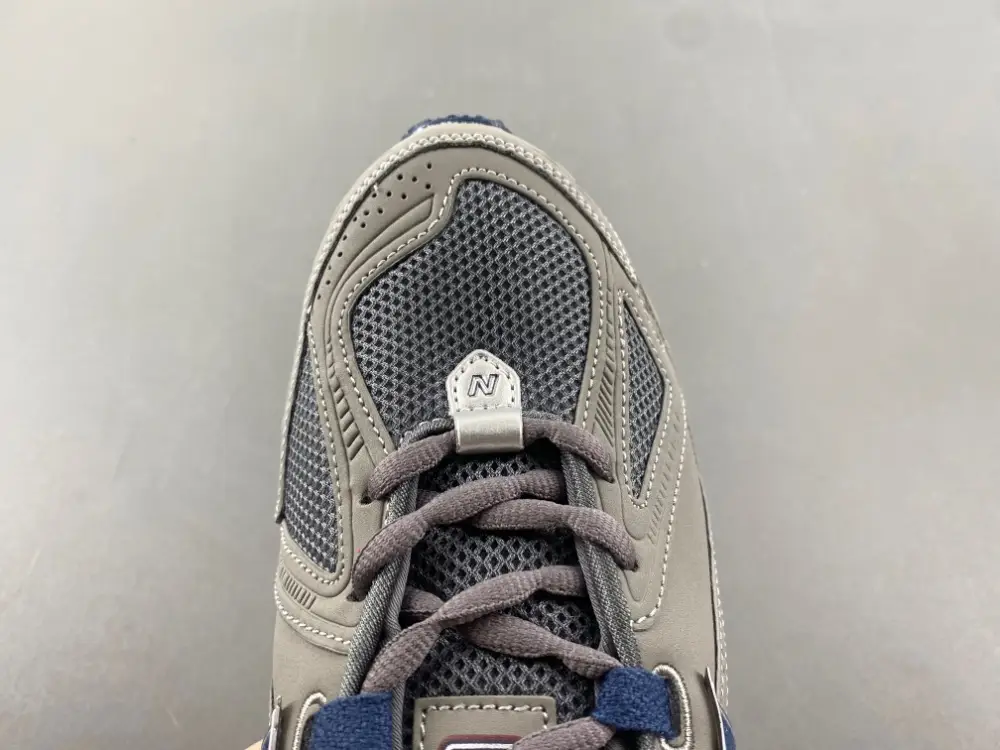 New Balance 1906 