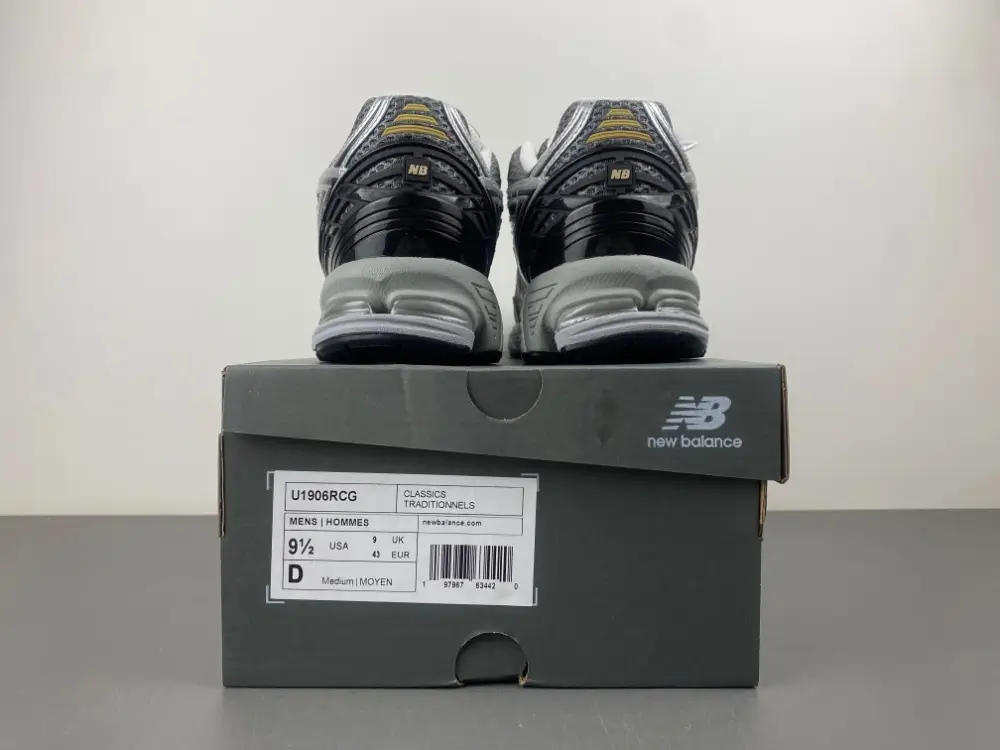 New Balance 1906 