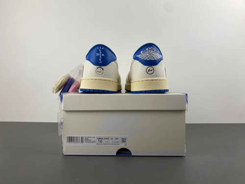 Travis Scott x Fragment x Air Jordan 1 Low OG 