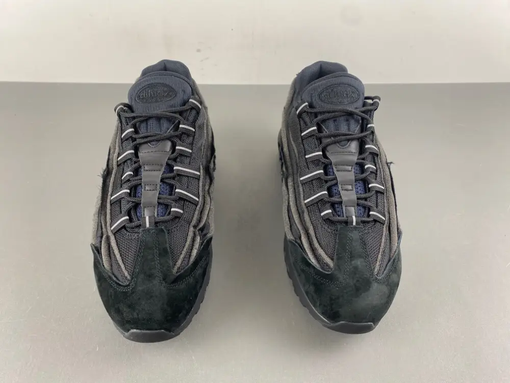 Comme des Garçons x Air Max 95 'Black' 
