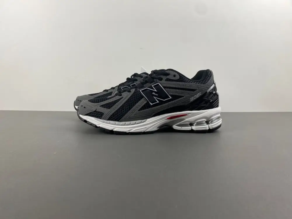 New Balance 1906A 