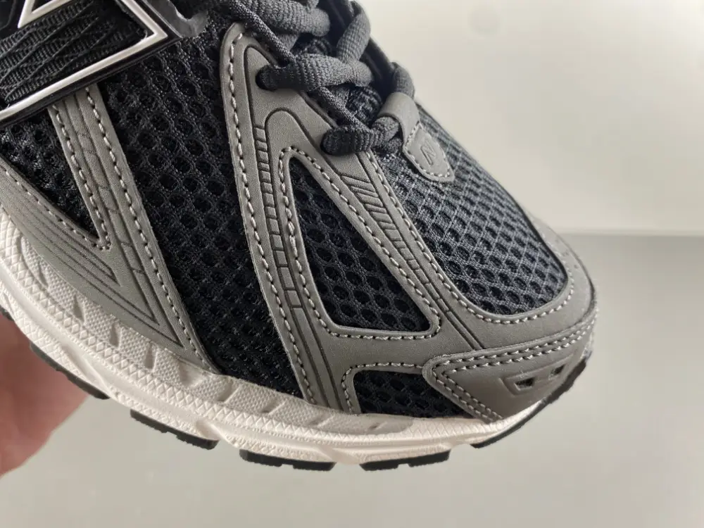 New Balance 1906A 