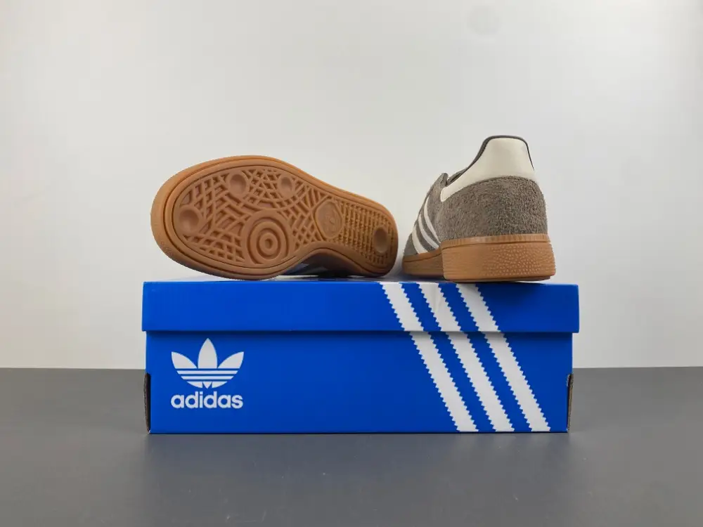 adidas Handball Spezial Earth Strata Gu   Spezial 