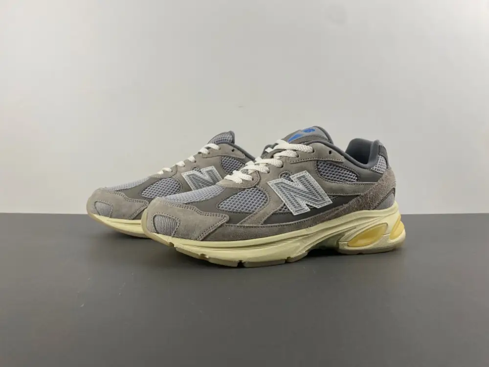 new balance NB  U2010GD 