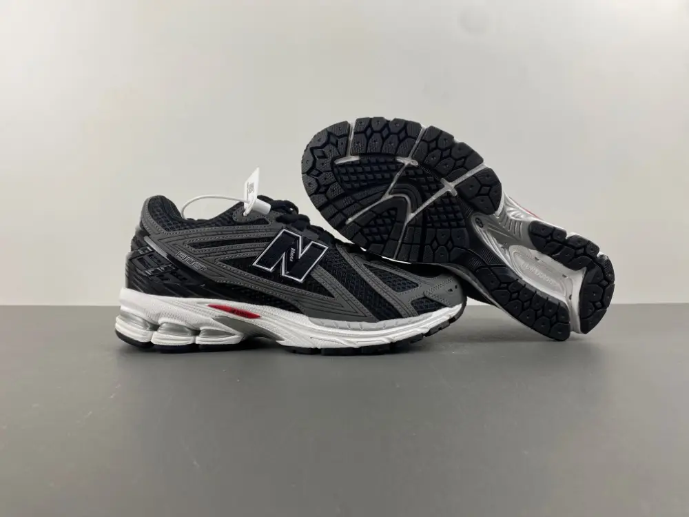 New Balance 1906A 