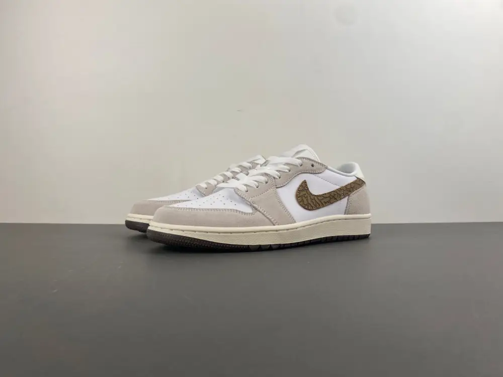 Air Jordan 1 Low 